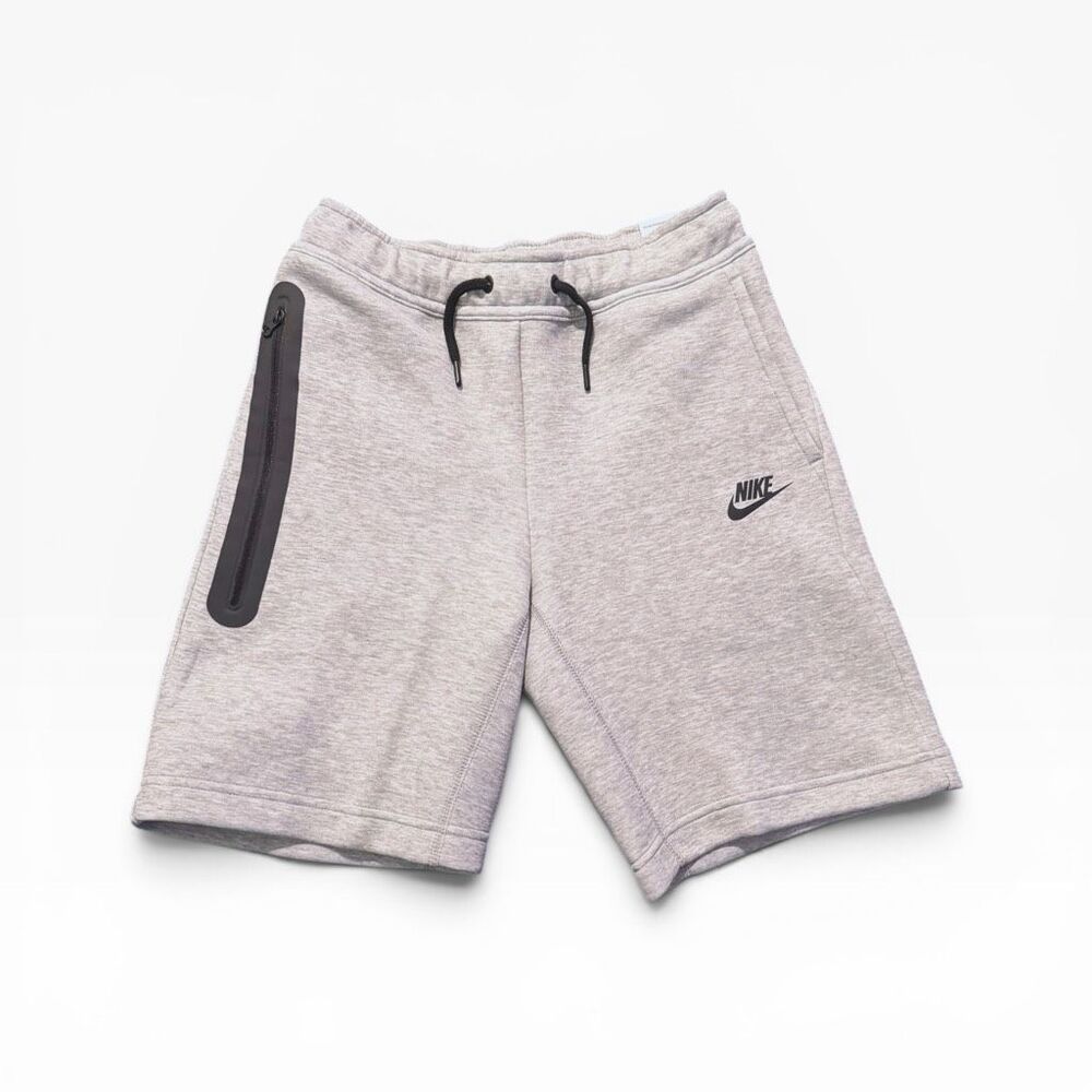 Nike Sportswear Kids Gray Heather Tech Fleece Shorts FD3289-063 size Small NWT